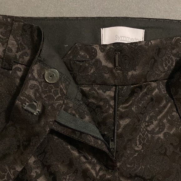 Symmetry cropped trousers floral print, prune color background Size M - Picture 8 of 14